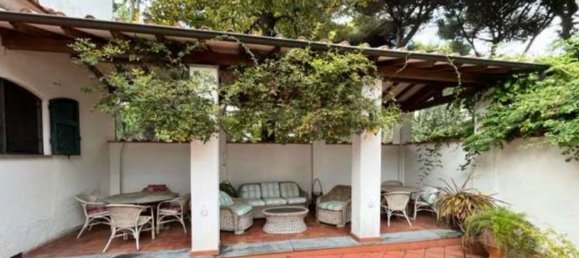 11 rooms Villa in Pietrasanta, Italy No. 197072 15