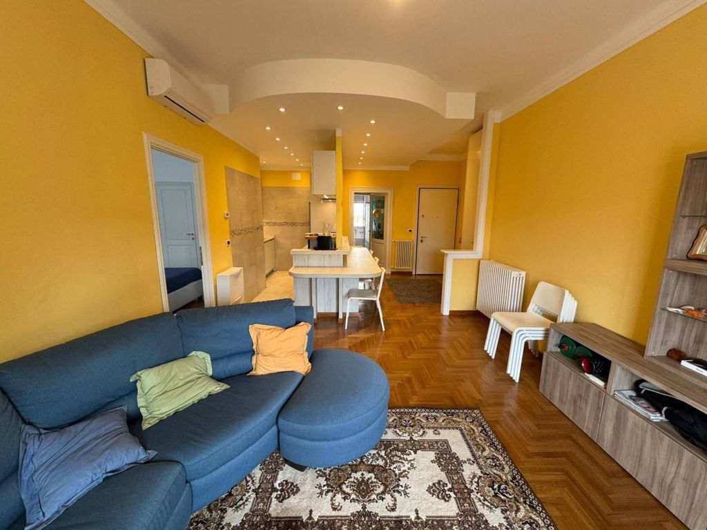 3 Schlafzimmer Wohnung in Varazze, Italy, Nr. 276826