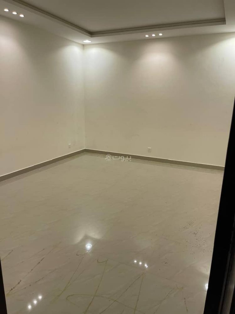 5 bedrooms Apartment in Riyadh, Saudi Arabia No. 938