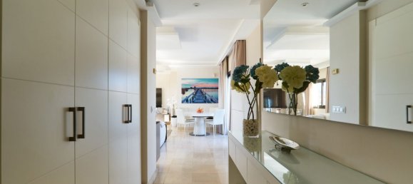 3 bedrooms Penthouse in Estepona, Spain No. 138368 16