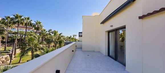 3 bedrooms Penthouse in Estepona, Spain No. 138368 25