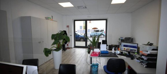 1 room Commercial property in Campiglia Marittima, Italy No. 35153 14