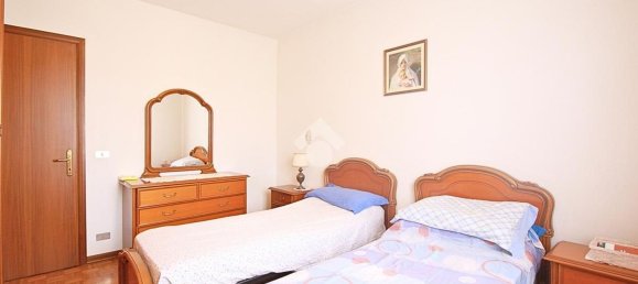 4 rooms House in Morgano, Italy No. 56518 35
