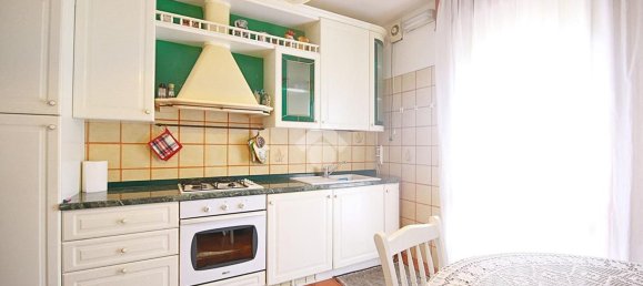 4 rooms House in Morgano, Italy No. 56518 81