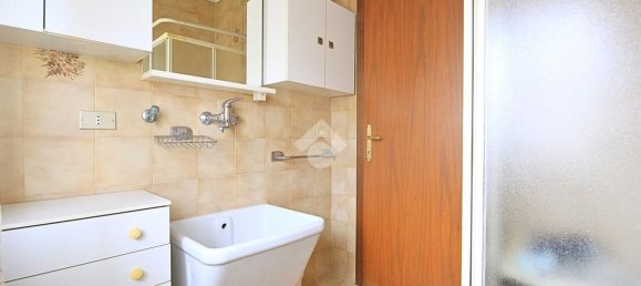 4 rooms House in Morgano, Italy No. 56518 37