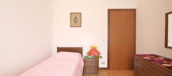 4 rooms House in Morgano, Italy No. 56518 12