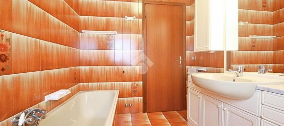 4 rooms House in Morgano, Italy No. 56518 30