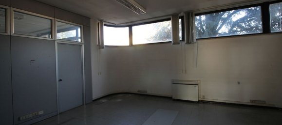 Bâtiment à Carate Brianza, Italy 2111m² No. 359763 18