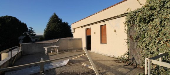 Bâtiment à Carate Brianza, Italy 2111m² No. 359763 5