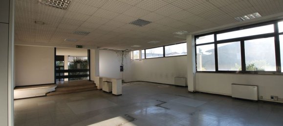 Bâtiment à Carate Brianza, Italy 2111m² No. 359763 25