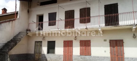 4 bedrooms House in San Giusto Canavese, Italy No. 143121 2