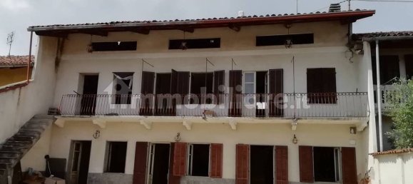 4 Schlafzimmer Haus in San Giusto Canavese, Italy, Nr. 143121 24