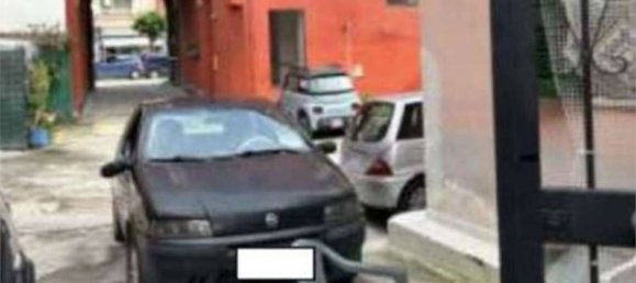 Casa de 2 dormitorios en Pomigliano d'Arco, Italy No. 300925 3