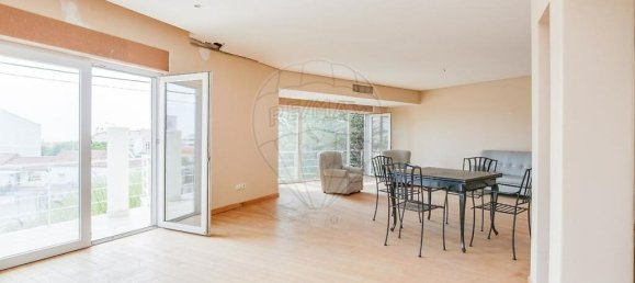 Villa T4 em Almada, Portugal N.º 30339 6