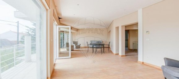 Villa T4 em Almada, Portugal N.º 30339 5