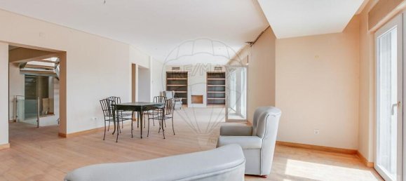 Villa T4 em Almada, Portugal N.º 30339 3