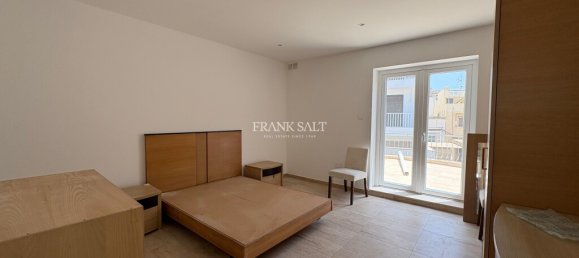 3 bedrooms Townhouse in Sliema, Malta No. 11498 13