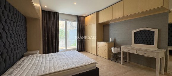 3 bedrooms Townhouse in Sliema, Malta No. 11498 12