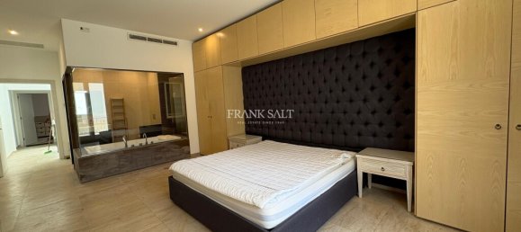 3 bedrooms Townhouse in Sliema, Malta No. 11498 10