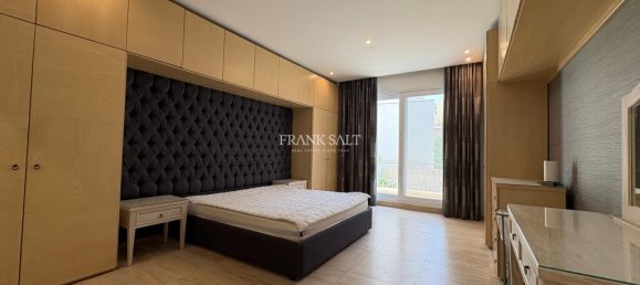 3 bedrooms Townhouse in Sliema, Malta No. 11498 11