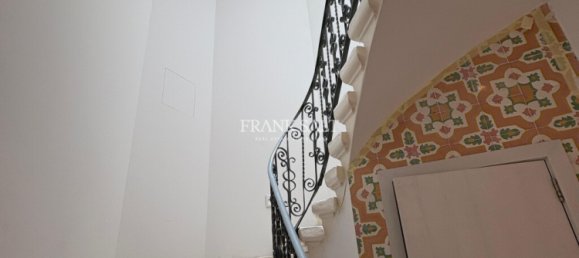 3 bedrooms Townhouse in Sliema, Malta No. 11498 7