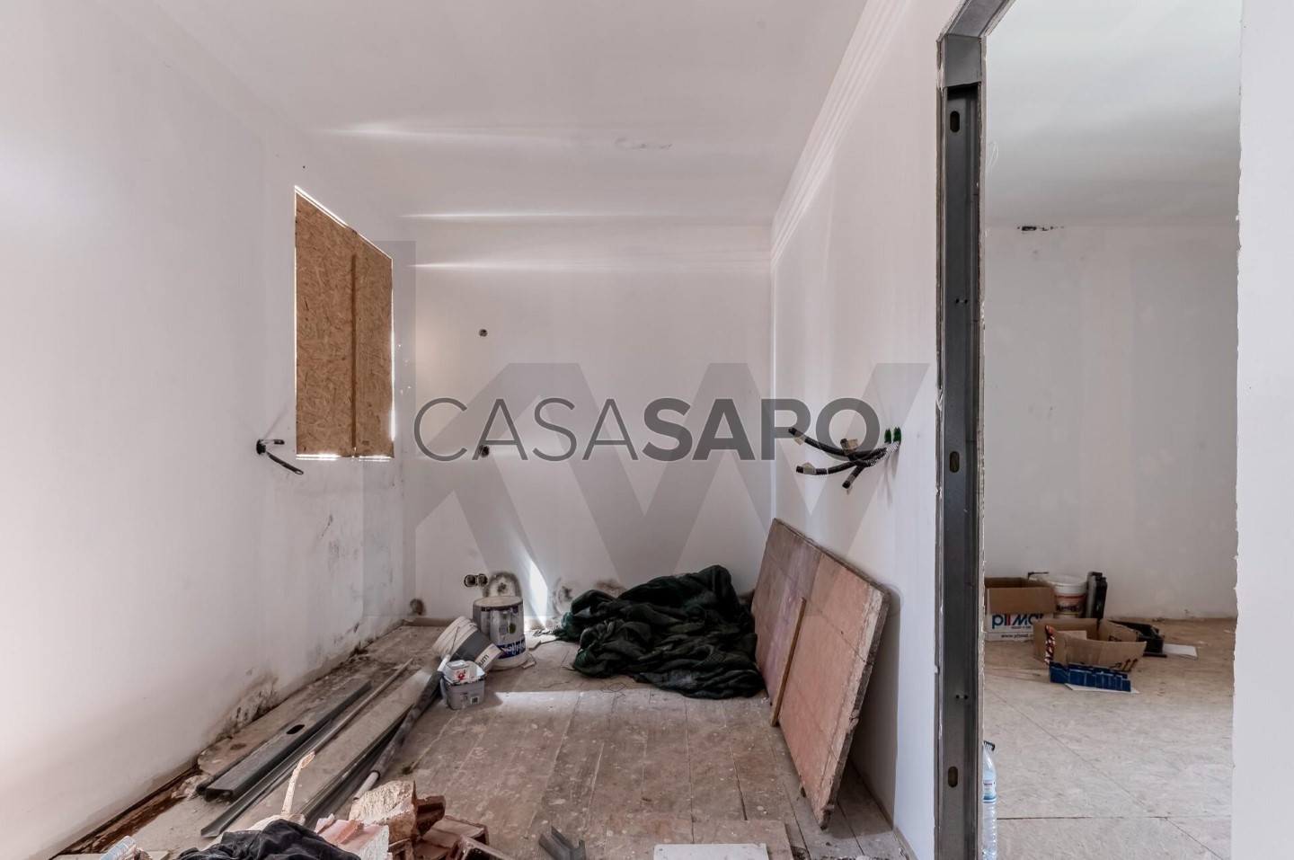 144m² Building in Lisbon, Portugal No. 284324