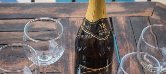 Casa de 5 dormitorios en Gharb, Malta No. 5445 11