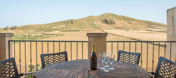 Casa de 5 dormitorios en Gharb, Malta No. 5445 6