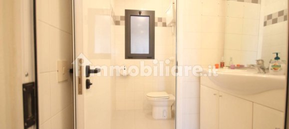 1 room Office in Camisano Vicentino, Italy No. 161838 13