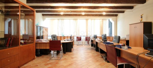 1 room Office in Camisano Vicentino, Italy No. 161838 3