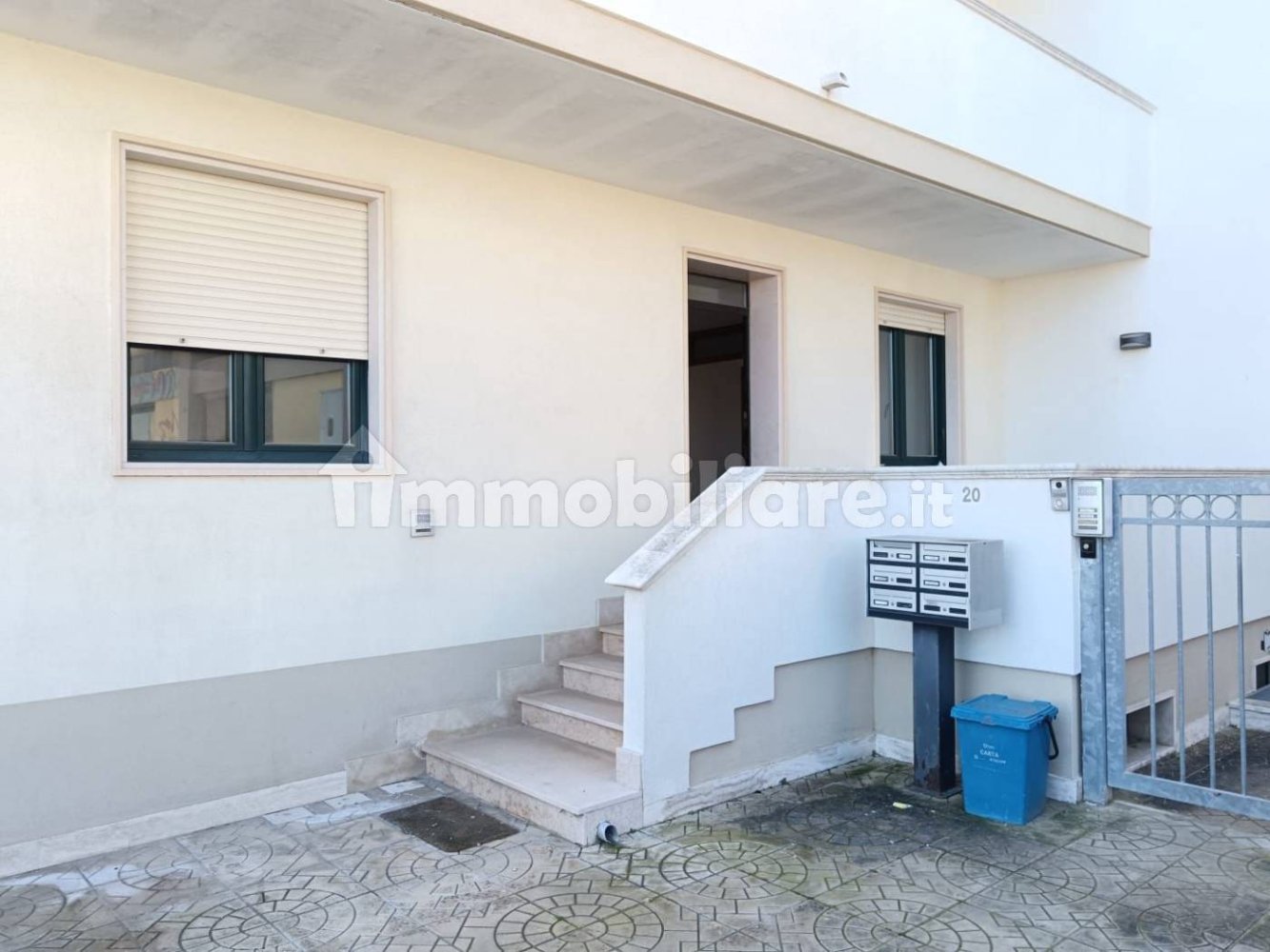 Квартира с 2 спальнями в Nardò, Италия № 142606