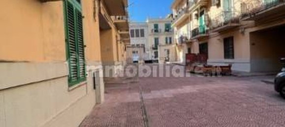 Apartamento de 1 dormitorio en Messina, Italy No. 136079 5