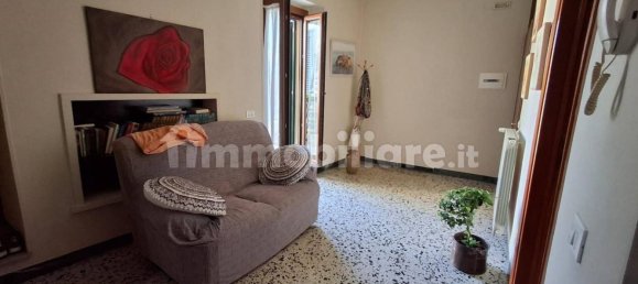 3 Schlafzimmer Wohnung in Foligno, Italy, Nr. 267231 9