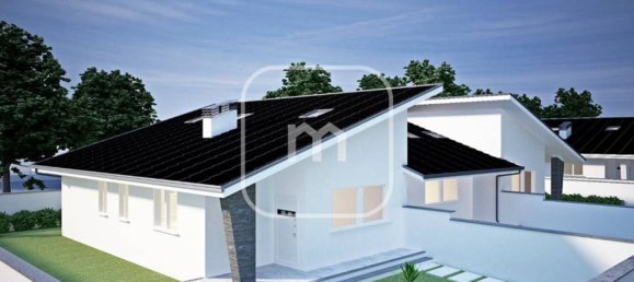 1 bedroom House in Rome, Italy No. 9582 2