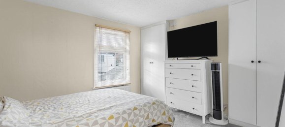 2 Schlafzimmer Haus in Hounslow, United Kingdom, Nr. 8512 4