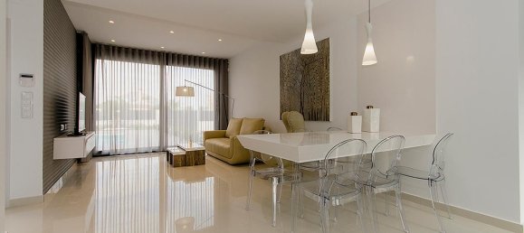 3 bedrooms Villa in Orihuela, Spain No. 16444 3