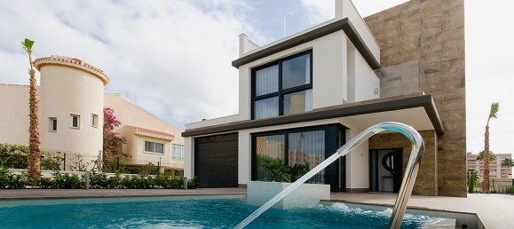 3 bedrooms Villa in Orihuela, Spain No. 16444 2