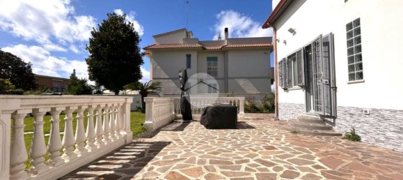 Villa de 6 habitaciónes en Anzio, Italy No. 96094 24