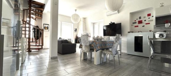 Villa de 6 habitaciónes en Anzio, Italy No. 96094 3