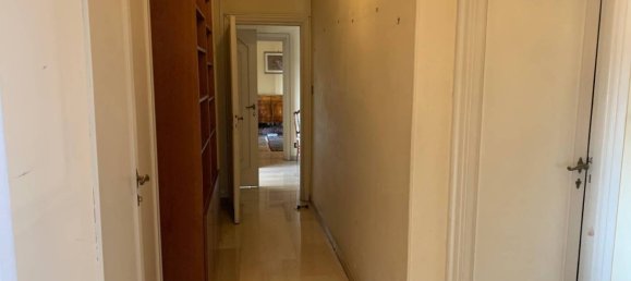 4 bedrooms Apartment in Rome, Italy No. 117570 29