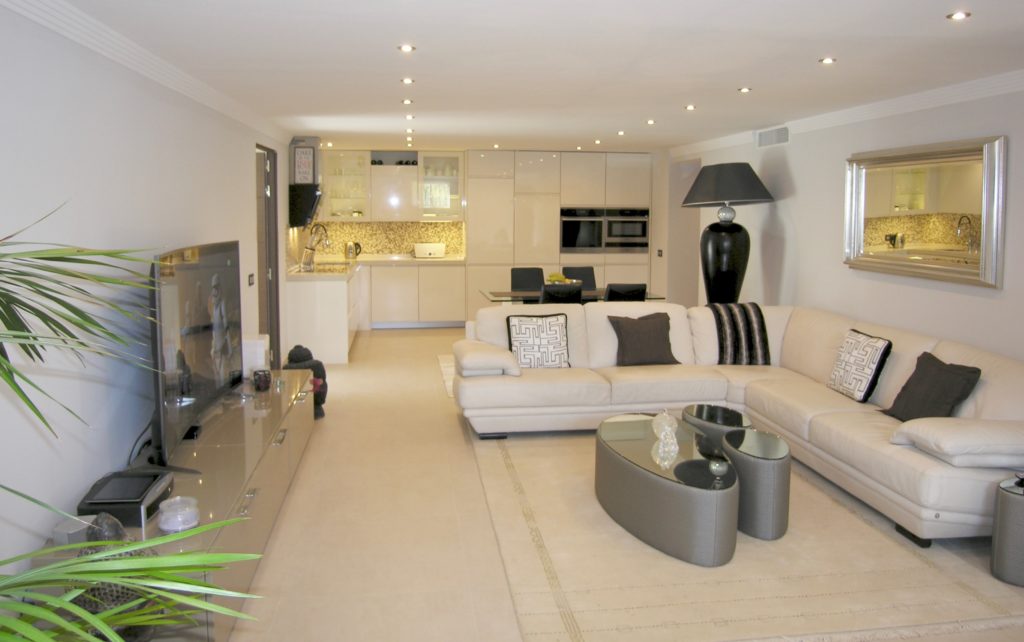 7 غرف نوم فيلا في Marbella, Spain رقم 120727