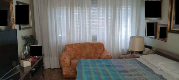 Apartamento de 4 divisões em Cardano al Campo, Italy N.º 3160 4