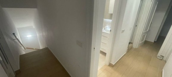 Casa de 5 dormitorios en Alicante, Spain No. 187937 7