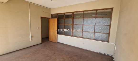 530m² Office in Aveiro, Portugal No. 104430 34