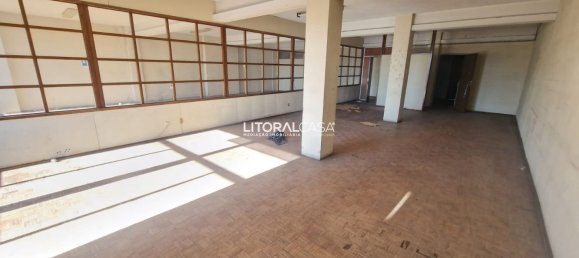530m² Office in Aveiro, Portugal No. 104430 11