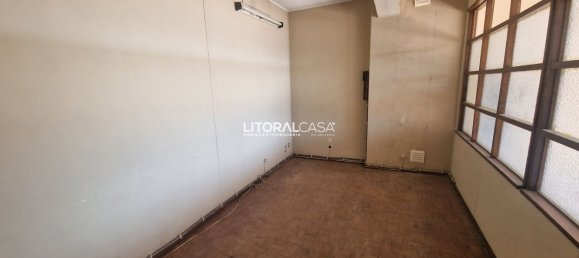 530m² Office in Aveiro, Portugal No. 104430 28
