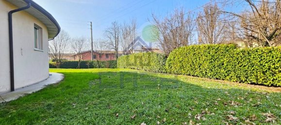 4 bedrooms Villa in Bedizzole, Italy No. 296861 14