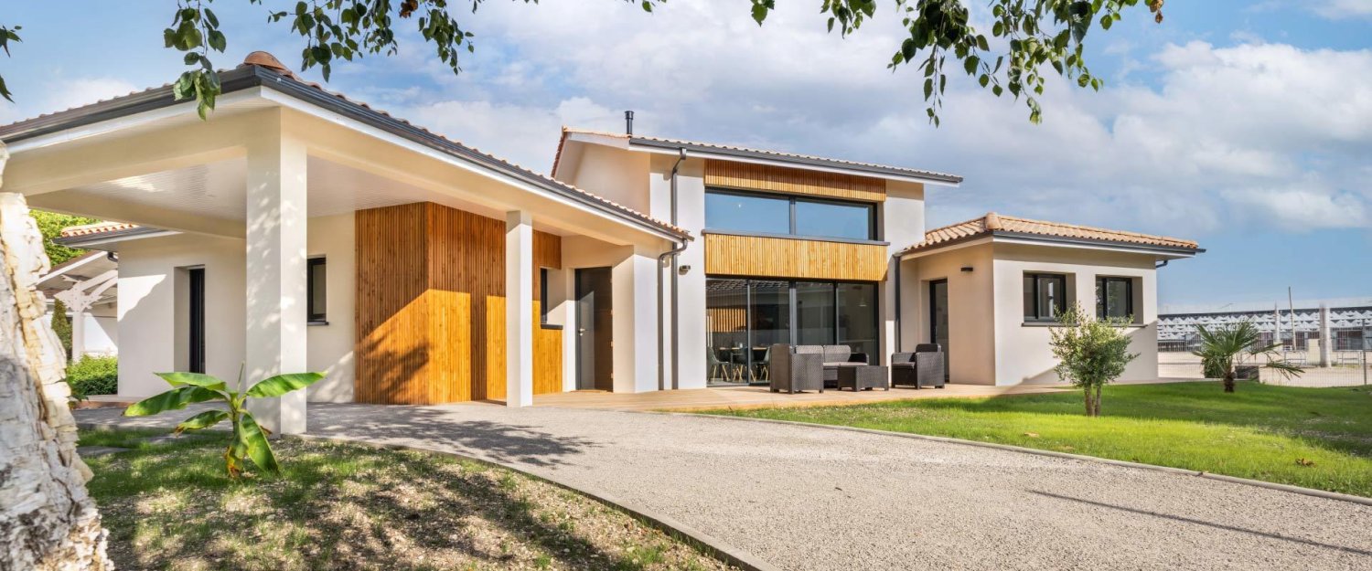  Land in Langon, France No. 95755