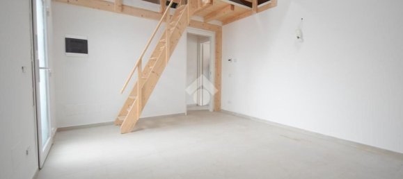 2 غرف نوم شقة في Seregno, Italy رقم 362205 3