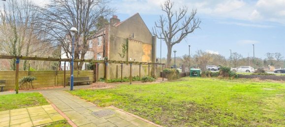 2 bedrooms Apartment in Walthamstow, United Kingdom No. 4043 19